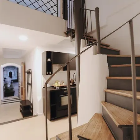 Insieme * Неаполь