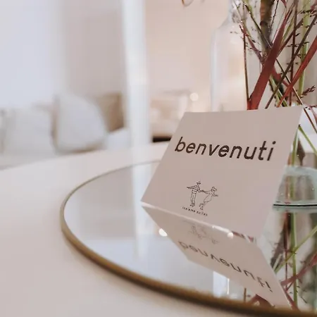 Insieme Неаполь